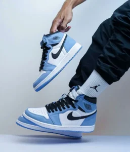 Jordan-1-High-Retro-University-Blue