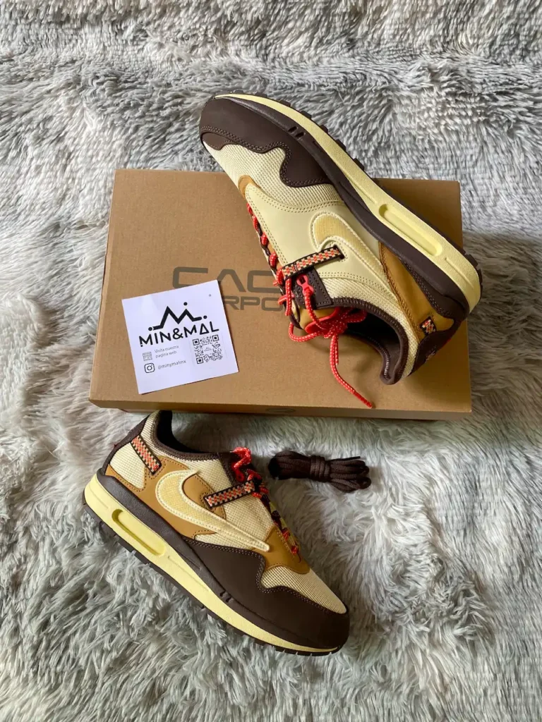 Nike Air Max 1 x Travis Scott Cactus Jack - Baroque Brown