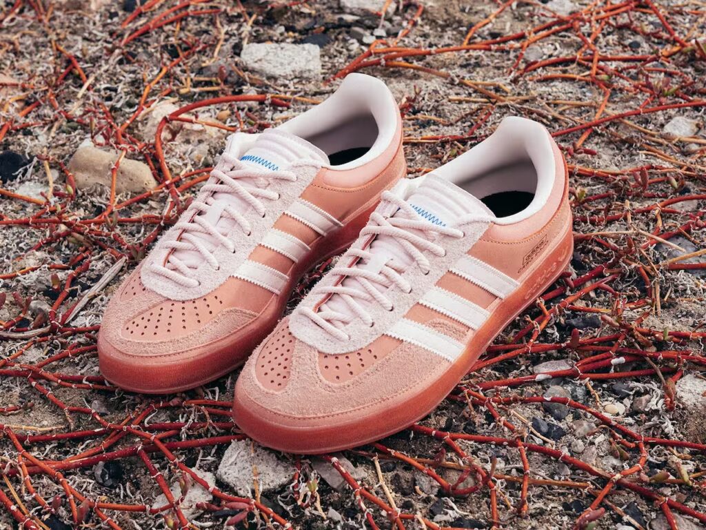 tenis adidas bad bunny Cabo Rojo minymal sneakers