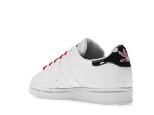 tenis adidas Superstar x Hello Kitty - White Bliss Pink (Mujer) lado izquierdo inclinado