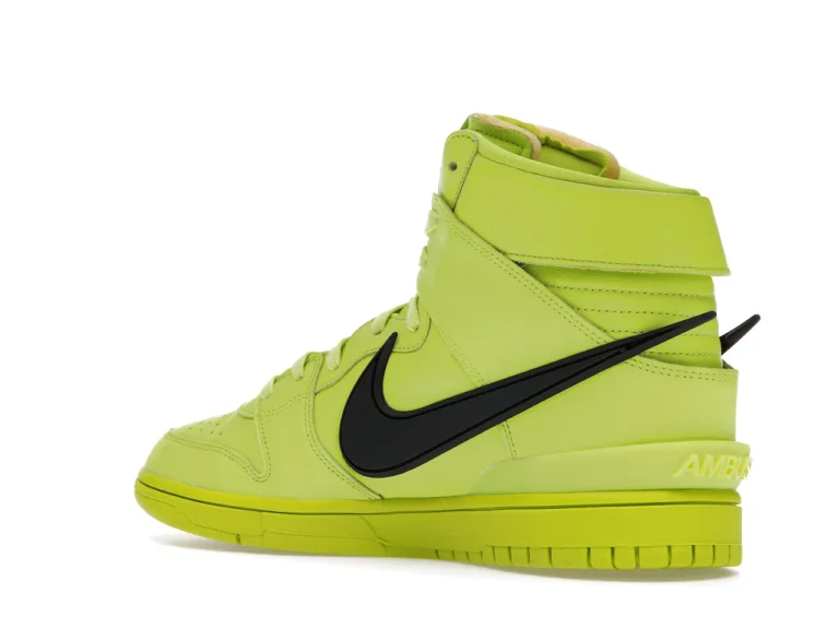 Nike Dunk High x Ambush - Flash Lime 3