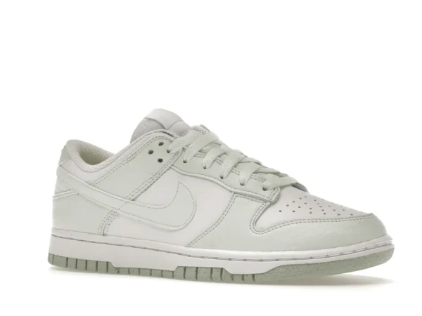 Nike Dunk Low MInt W minymal sneakers tenis 2