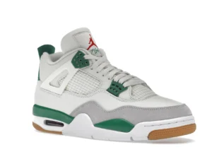 Jordan 4 Retro SB - Pine Green 2