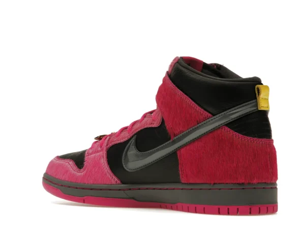 Nike SB Dunk High x Run The Jewels - Active Pink 3