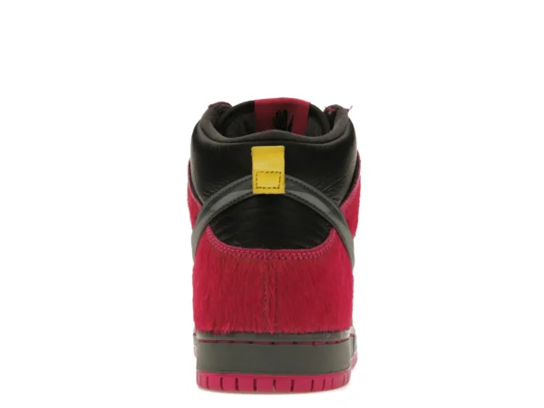 Nike SB Dunk High x Run The Jewels - Active Pink 5