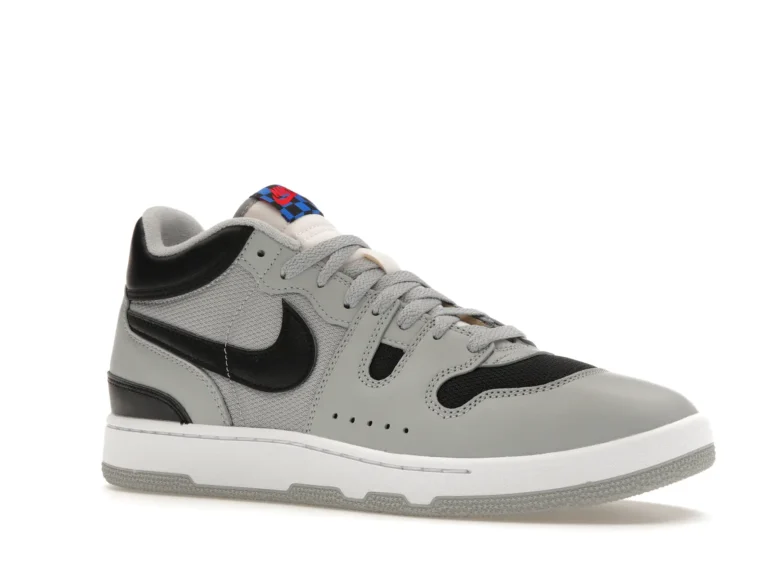 tenis Nike Mac Attack QS SP Light Smoke Grey lado derecho inclinado