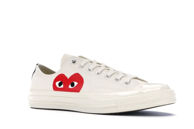 tenis Converse Chuck Taylor All-Star 70 Ox x Comme des Garcons PLAY White lado derecho inclinado