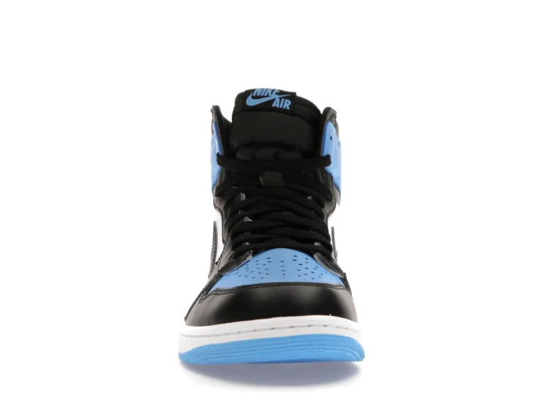 Jordan 1 Retro High OG UNC Toe parte delantera