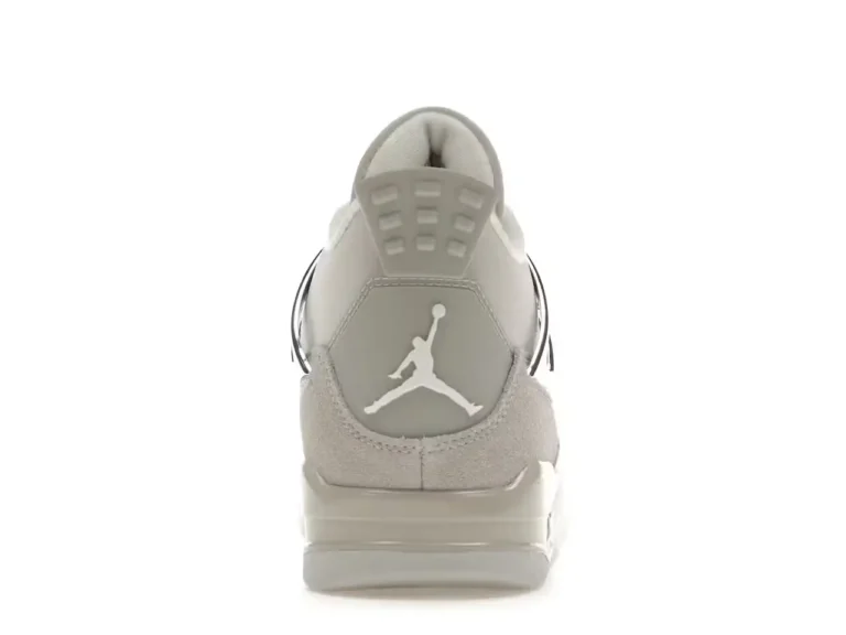 Jordan 4 Retro - Frozen Moments (Mujer) parte trasera