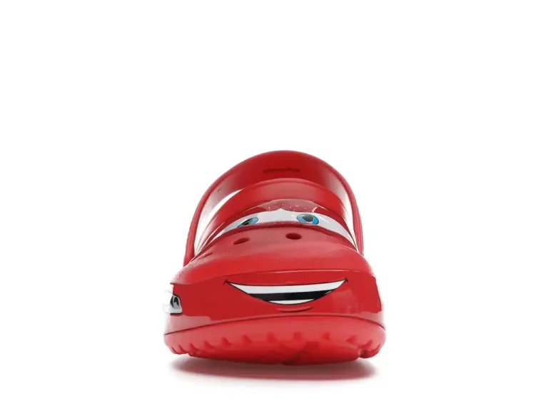 sandalias Crocs Classic Clog Lightning McQueen 4