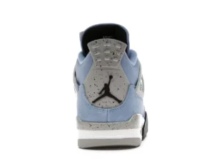 tenis Jordan 4 Retro University Blue 5