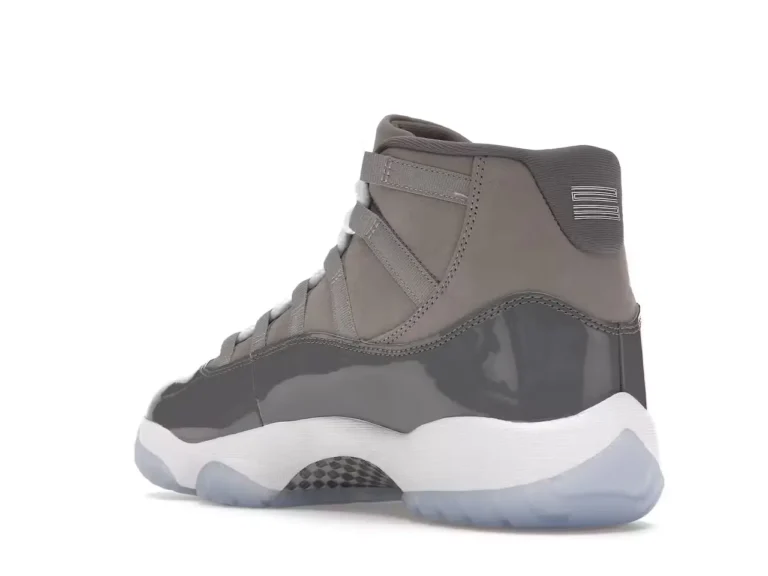 tenis Jordan 11 Retro Cool Grey (2021) 3