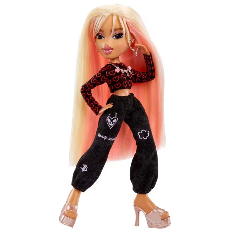 Muñeca Bratz x Karol G (Collector Doll) minymal 6