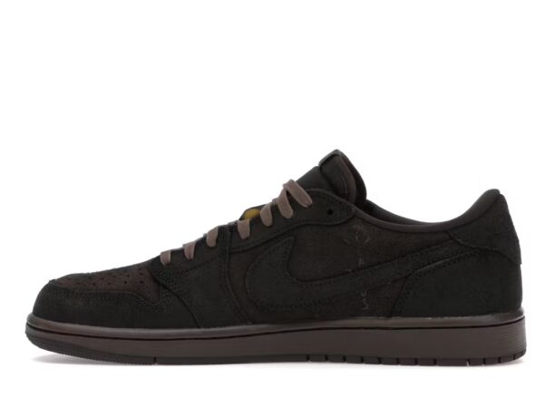 tenis Jordan 1 Travis Scott Velvet Brown DM7866-202 minymal sneakers 2