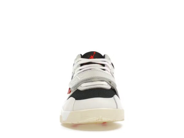 tenis Jordan Jumpman Jack TR Travis Scott University Red FZ8117-101 minymal sneakers 4