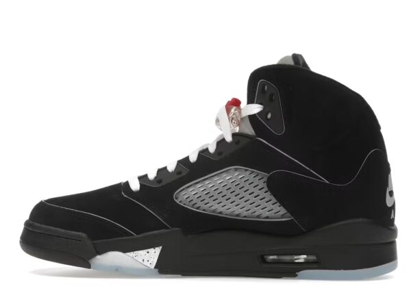 tenis Jordan 5 Black Metallic Reimagined HF3975-001 minymal sneakers 2