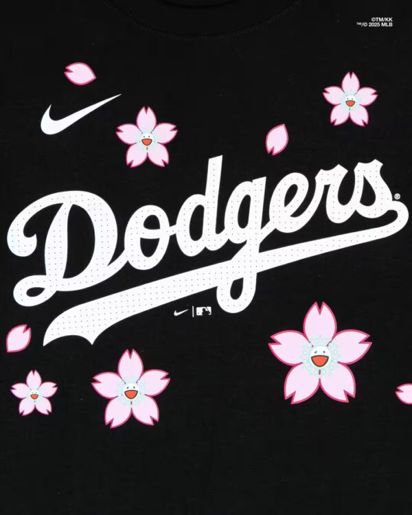 Playera Takashi Murakami MLB World Tour Tokyo Series 2025 Shohei Ohtani SS Black minymal 3