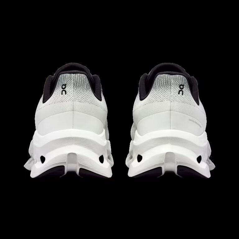 Tenis On Cloudtilt Black Ivory 3ME10101430 minymal sneakers 5