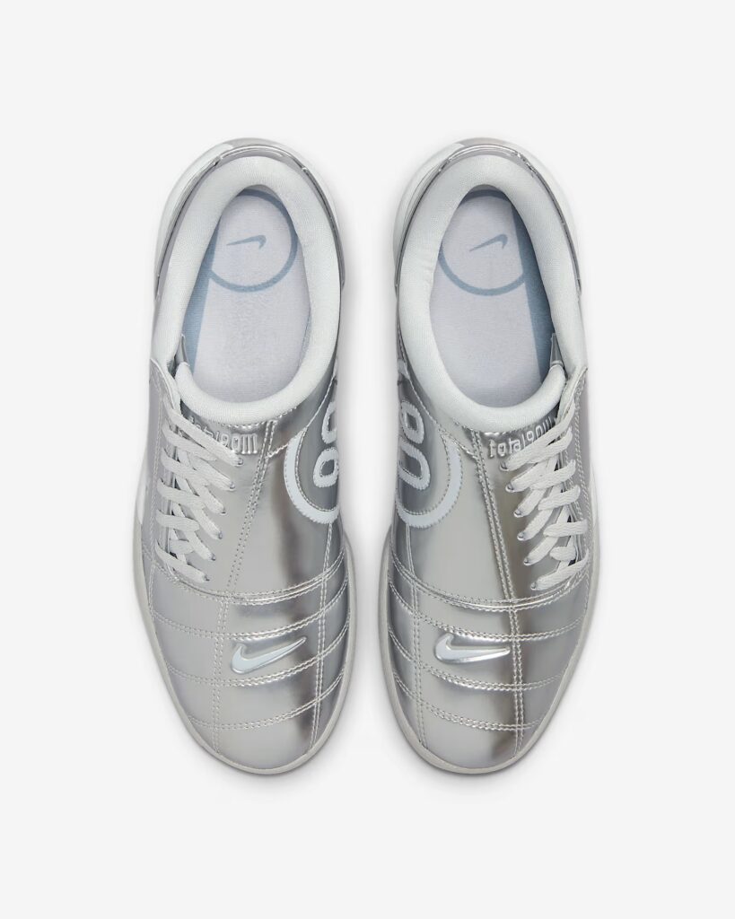 tenis Nike Total 90 3 Metallic Platinum (Mujer) minymal sneakers 4