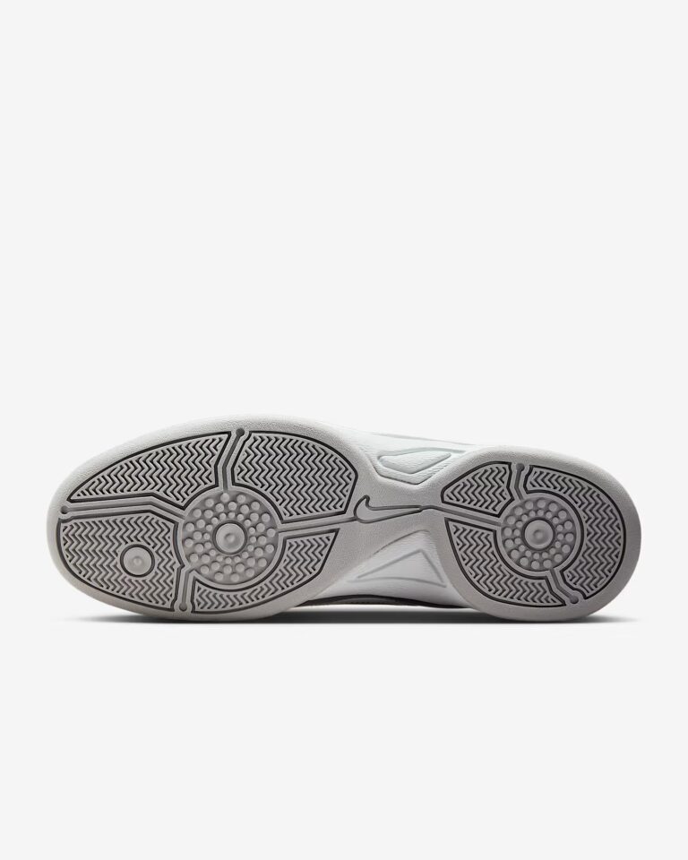 tenis Nike Total 90 Metallic Platinum (Mujer) minymal sneakers 2