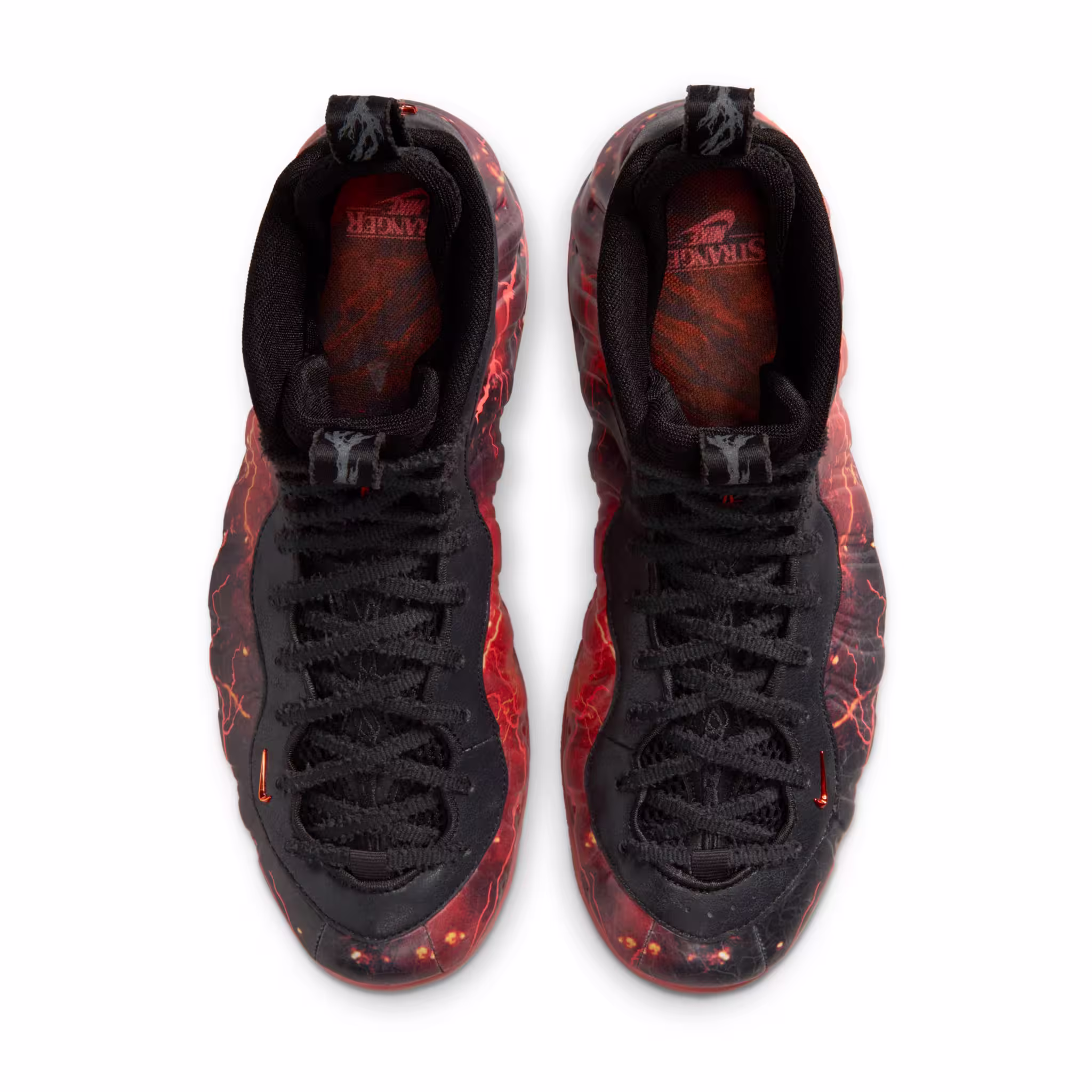 tenis Nike Foamposite Stranger Things Vecna IR7336-001 minymal sneakers tenis Nike Foamposite Stranger Things Vecna IR7336-001 minymal sneakers