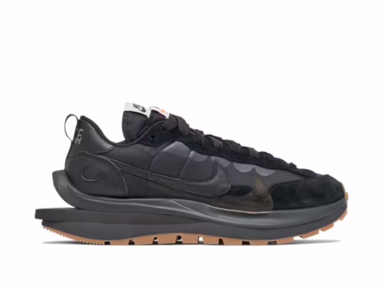 tenis Nike VaporWaffle sacai Black Gum DD1875-001 minymal sneakers