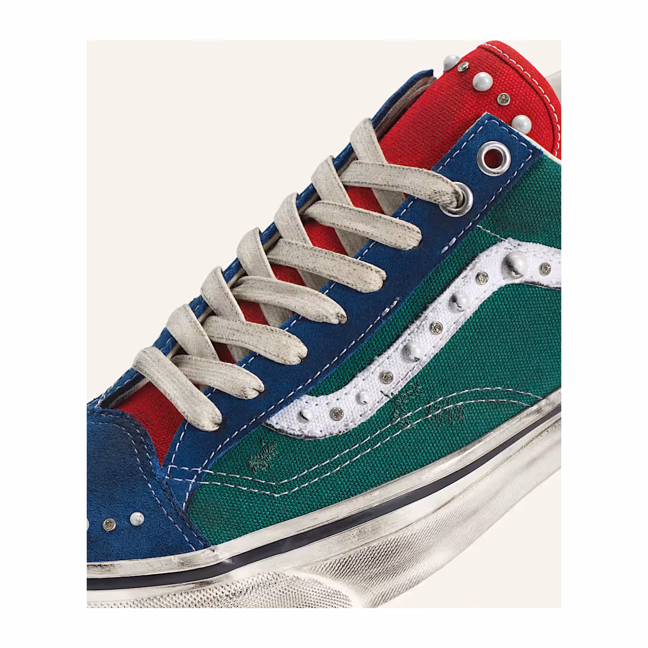 Vans-Old-Skool-36-Pearlized-Yacht-Club-VN000E8VBGK-minymal-sneakers-2 Vans-Old-Skool-36-Pearlized-Yacht-Club-VN000E8VBGK-minymal-sneakers-2